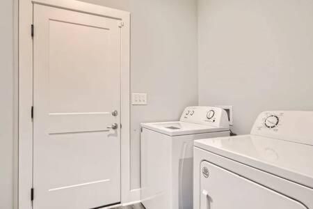 New Build 5 Min To Broadway Sleeps 10 Vila Nashville Exterior foto